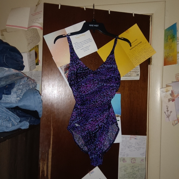 SPEEDO printed one piece swimsuit - Picture 2 of 4